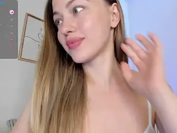Stripchat Live Sex Cam of damn_cutie
