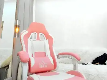 Stripchat Free Porn Cam of Britney_Charm_
