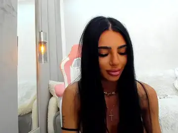 Stripchat Nude Webcam of Britney_Charm_