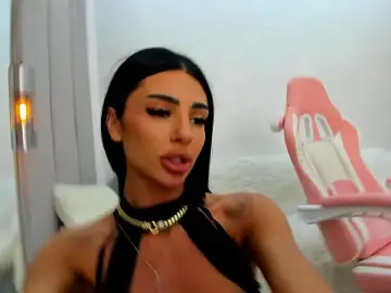 Stripchat Nude Webcam of Britney_Charm_