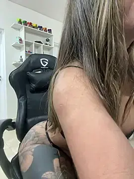 Stripchat Live Sex of maferalvarexxx