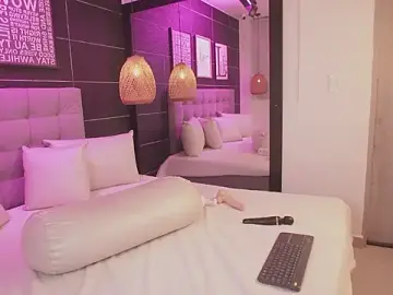 Stripchat Free Live Porn of BellaLatinaTS
