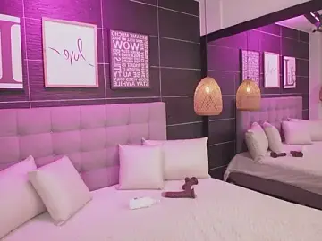 Stripchat Live Sex Cam of BellaLatinaTS