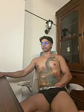 Stripchat Adult Webcams of David_Tresh5