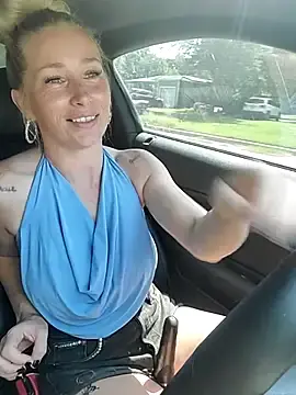 Stripchat Adult Webcam of POPPY_XO