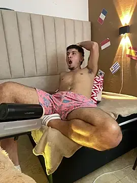 Stripchat Live Sex of Noah_Smith01