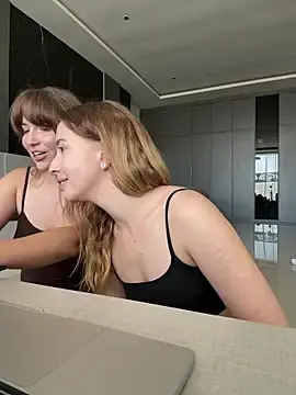 Stripchat Watch Live Sex Cams of Nura_n_Sarah