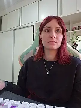 Stripchat Watch Live Sex Cams of Ahrya_