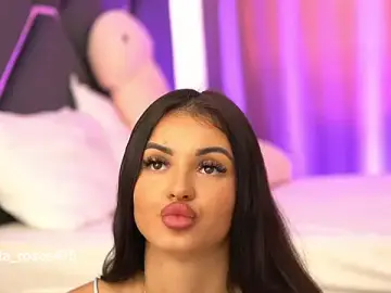Stripchat Free Porn Cam of LilaRoses