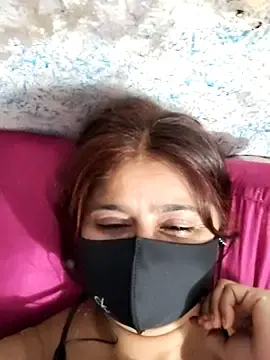 Stripchat Sex Chat of Nisha_Cute1