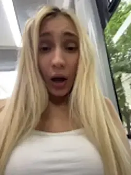 Stripchat Free Porn Cam of Pink_Kiss