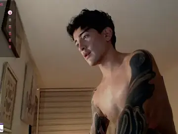 Stripchat Live Porn of ivaaaan_