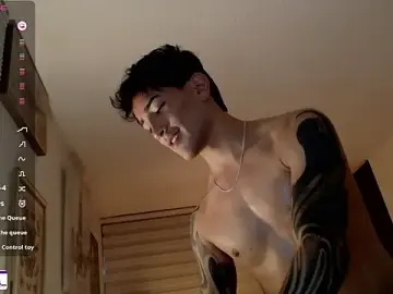 Stripchat Best Webcam of ivaaaan_