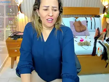 Stripchat Watch Live Sex Cams of luciana_ballesteros_