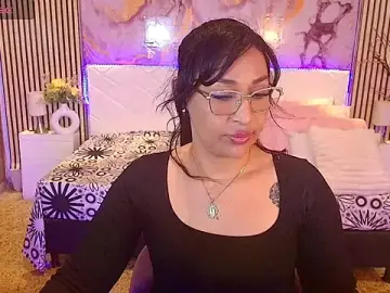 Stripchat Free Live Porn of IvyShine7