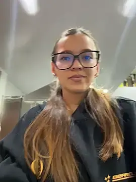 Stripchat Sex Cam of _Nina_1