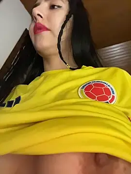 Stripchat Live Sex Cam of _Nina_1