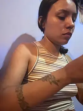 Stripchat Free Porn Cam of julieta_fn
