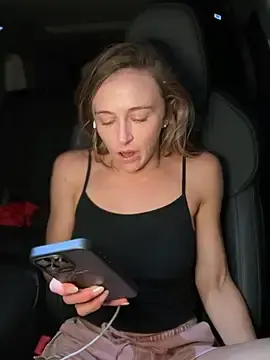 Stripchat Live Sex of lunagirl13