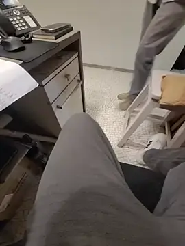 Stripchat Live Sex Cam of jerryrooh69