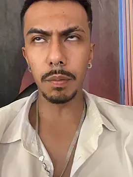 Stripchat Live Porn of Latinmoster_boss