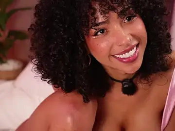 Stripchat Adult Video Chat of OSHUN_