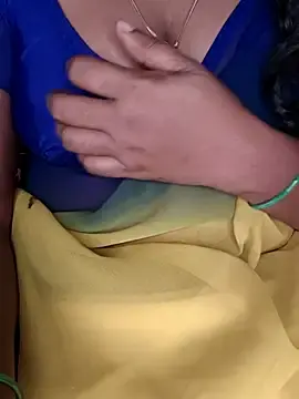 Stripchat Nude Webcam of Luckypapa_telugu