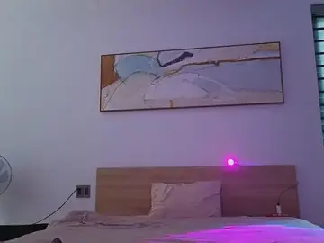 Stripchat Free Porn Cam of YasmineWest