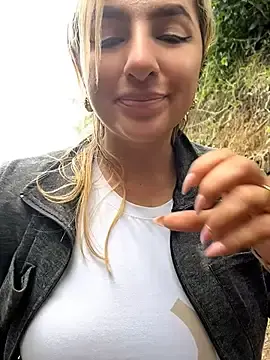 Stripchat Free Porn Cam of sammyqueenx21