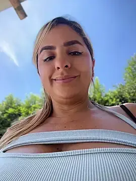 Stripchat Live Sex Cam of sammyqueenx21