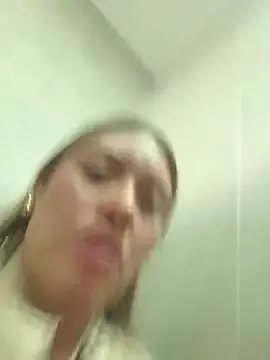 Stripchat Free Live Porn of valery_mora