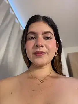 Stripchat Free Porn Cam of naughty__angel