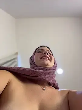 Stripchat Free Live Porn of naughty__angel