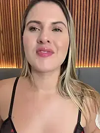 Stripchat Sex Chat of EmiilyAdams_