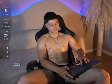 Stripchat Adult Video Chat of Noah_Clarkk