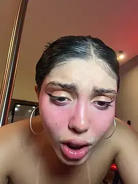 Stripchat Sex Cam of zui_lu