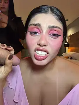 Stripchat Free Live Porn of zui_lu