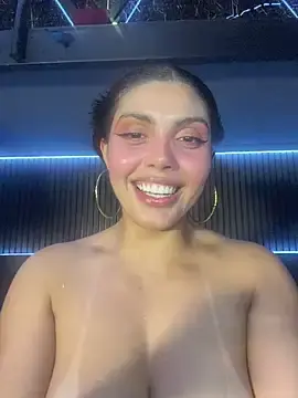 Stripchat Nude Webcam of zui_lu