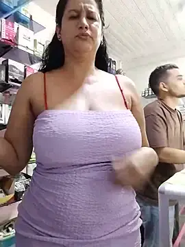 Stripchat Sex Chat of keilymadam