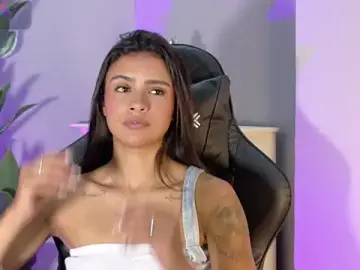 Stripchat Watch Live Sex Cams of katia_foxxx_
