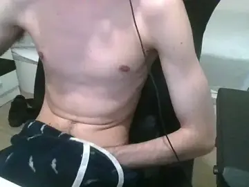 Stripchat Watch Live Sex Cams of gabrielNovin17cm