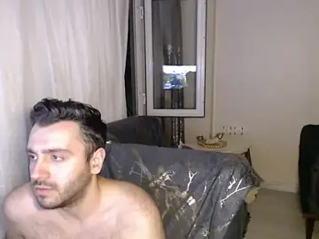 Stripchat Live Sex Cam of handsomeee04