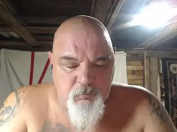 Stripchat Sex Cam of Newfiesausage1972
