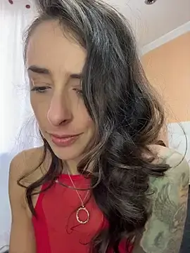 Stripchat Free Porn Cam of ScarletKings