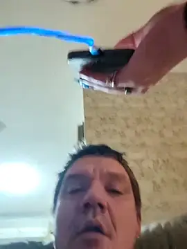 Stripchat Watch Live Sex Cams of biggnipz