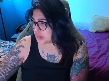 Stripchat Nude Webcam of miacanela_xo