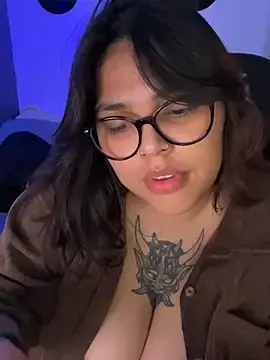 Stripchat Live Sex of miacanela_xo