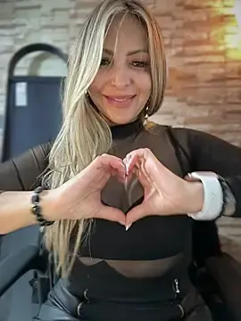 Stripchat Free Live Porn of _Abril-Office1