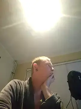 Stripchat Live Sex of piercingpik