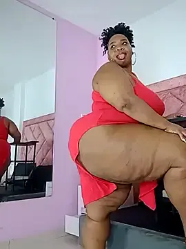 Stripchat Adult Webcam of Bigasshott_